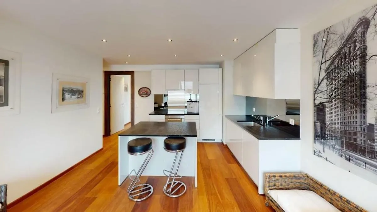 アパート Magnifique Appartement Au Coeur Des Eaux-Vives ジュネーブ